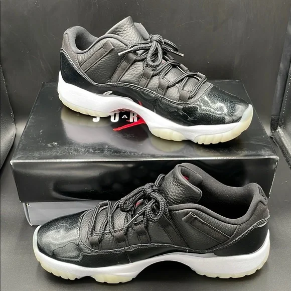 Jordan 11 Retro Low 72-10 - Picture 2 of 8